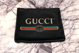 Preloved Designer Gucci Logo Portfolio Clutch Bag