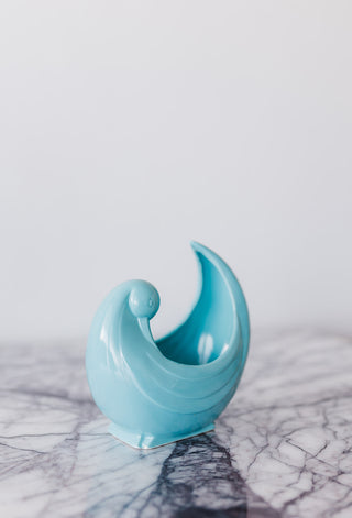 RARE Vintage Ceramic Fitz & Floyd Dove Footed Crescent Planter, Turquoise. Front